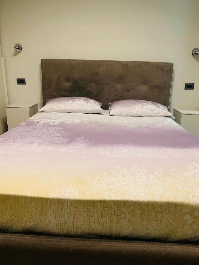 Casa Eva Con Piscina Privata Apartment Moniga del Garda Ngoại thất bức ảnh