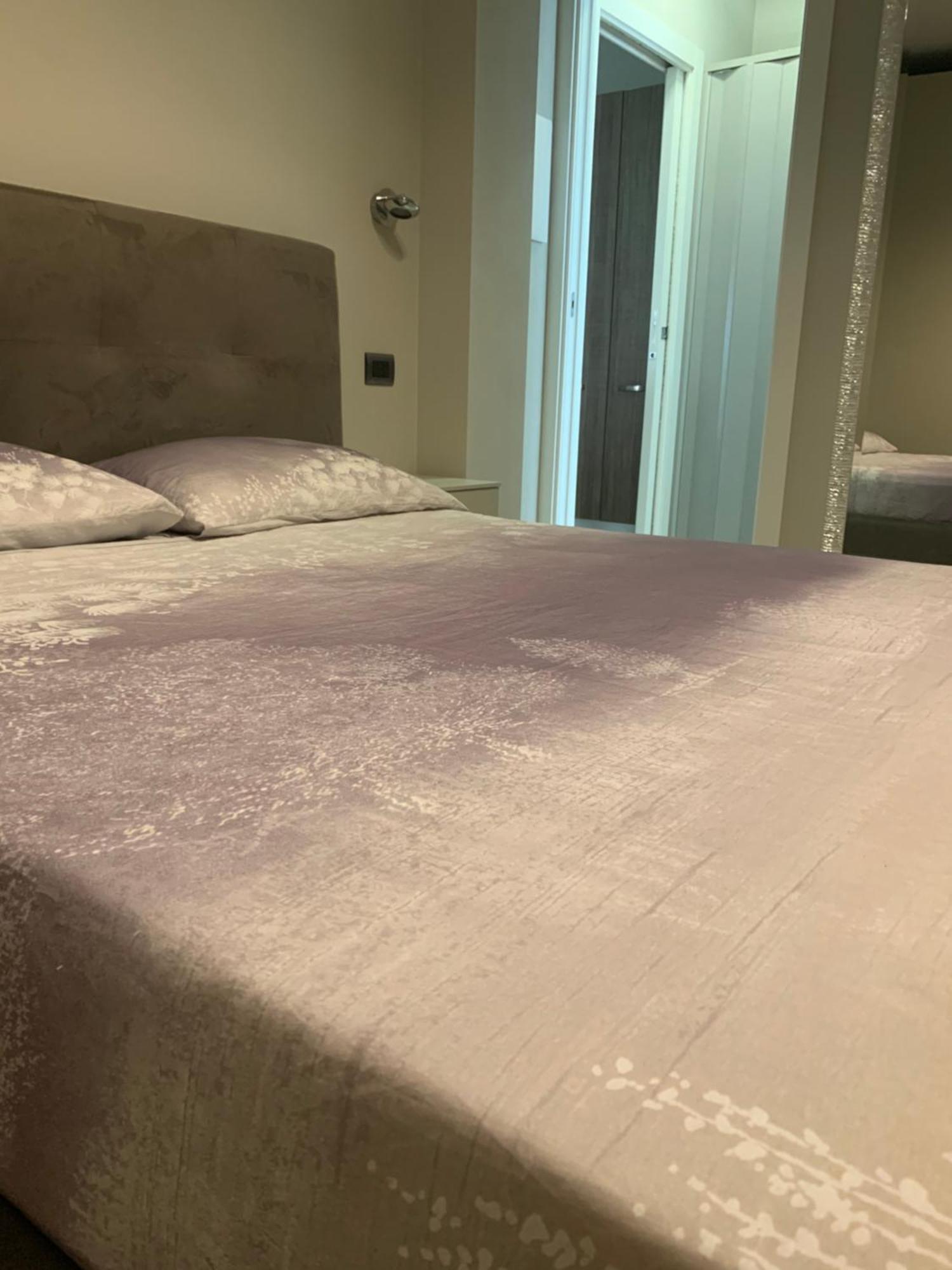 Casa Eva Con Piscina Privata Apartment Moniga del Garda Ngoại thất bức ảnh